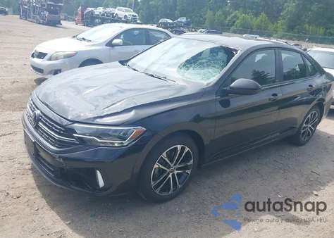 2024 Volkswagen Jetta 1.5T Sport из США, поврежденный, VIN 3VWBM7BU5RM080893